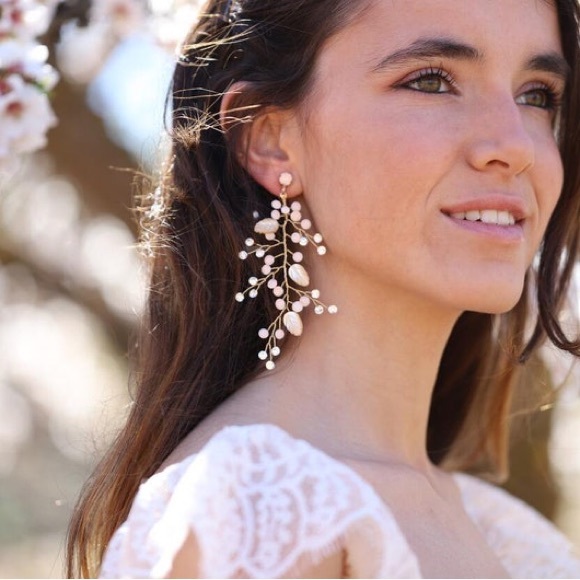 Hobo Wedding Earrings Leaf Bridal Earrings Champagne Gold - Picture 2 of 7